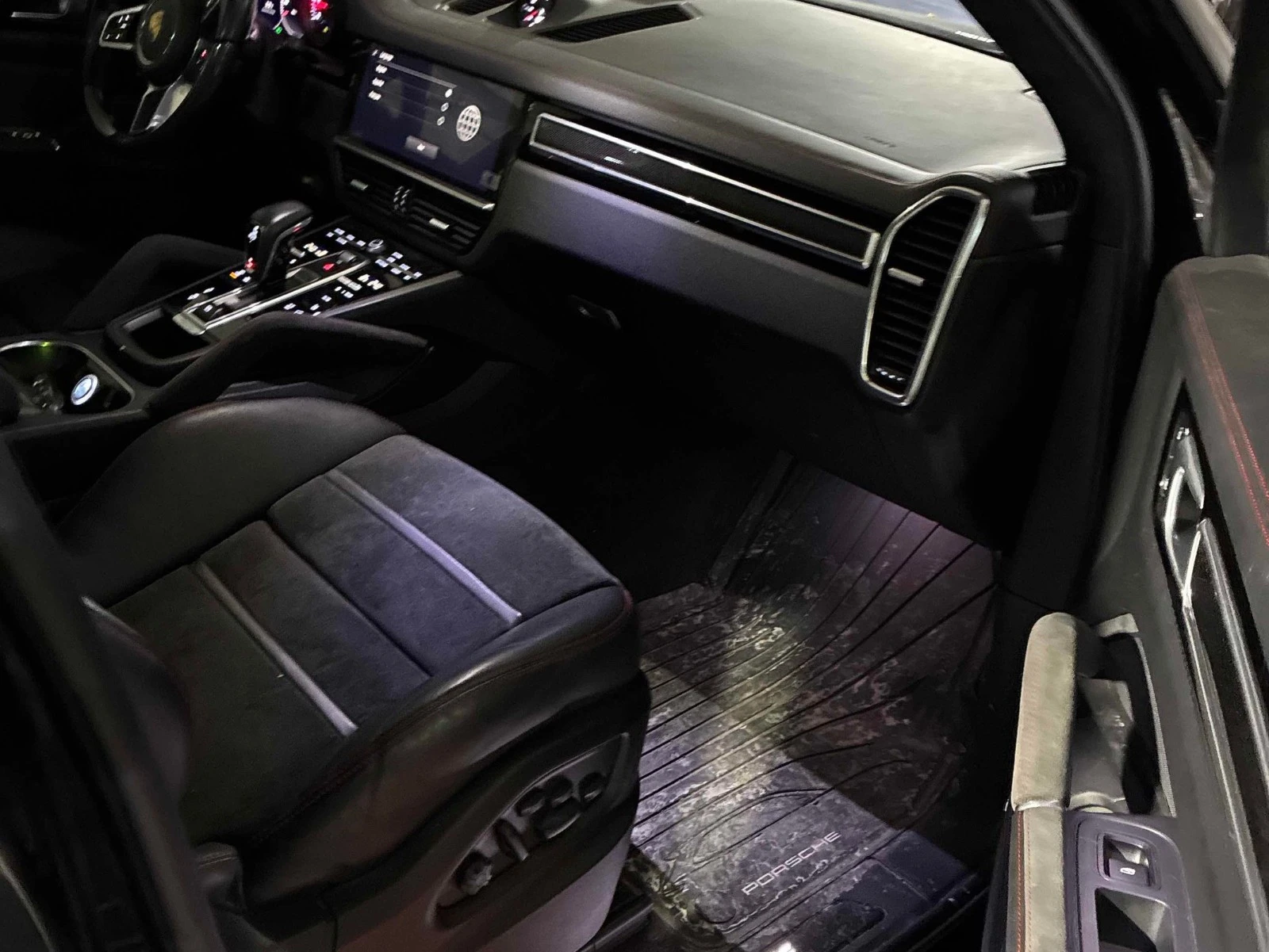 Porsche Cayenne GTS РЕГИСТРАЦИЯ & ОБСЛУЖВАНЕ, снимка 10 - Автомобили и джипове - 54123650