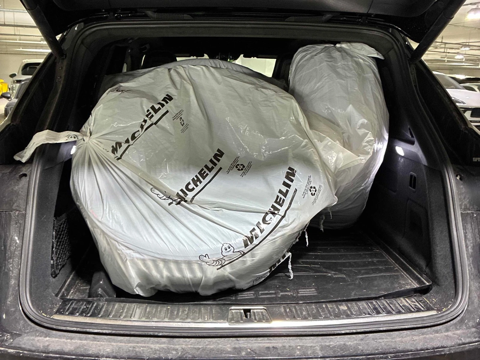 Porsche Cayenne GTS РЕГИСТРАЦИЯ & ОБСЛУЖВАНЕ, снимка 14 - Автомобили и джипове - 54123650