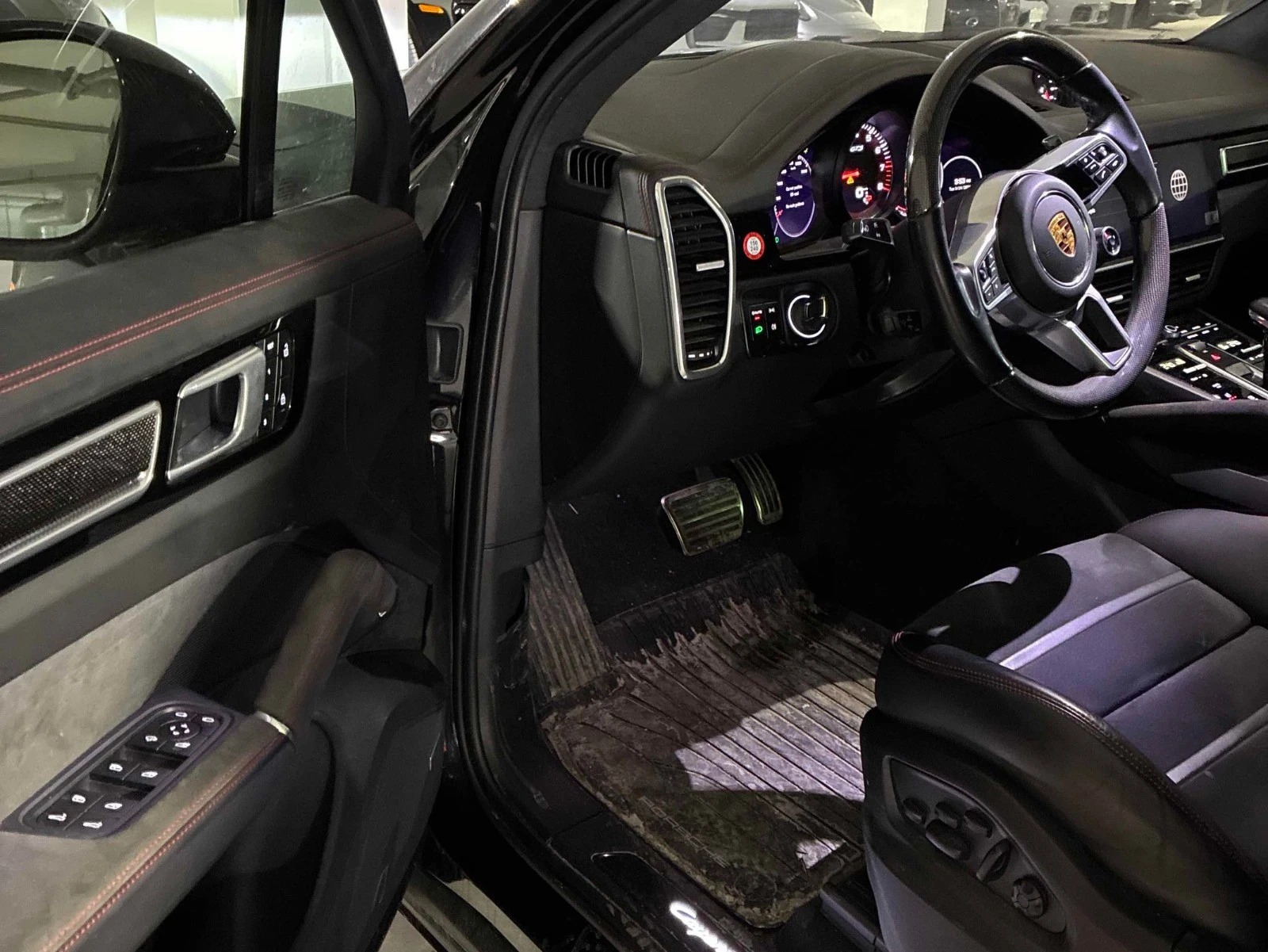 Porsche Cayenne GTS РЕГИСТРАЦИЯ & ОБСЛУЖВАНЕ, снимка 6 - Автомобили и джипове - 54123650