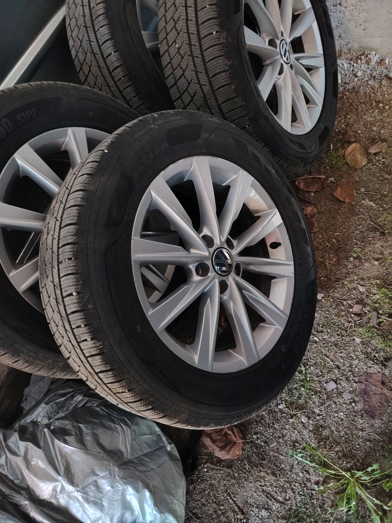 VW Tiguan, снимка 13 - Автомобили и джипове - 54305913