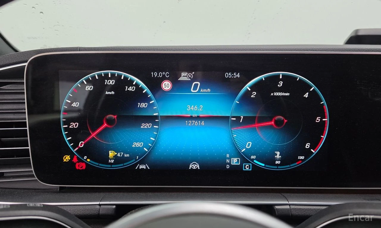 Mercedes-Benz GLE 400 d* 4MATIC* DISTRONIC* 360CAMERA* BURMESTER* PANO* , снимка 7 - Автомобили и джипове - 54529140
