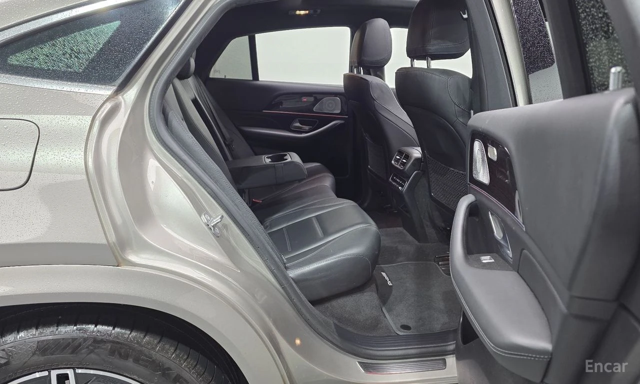 Mercedes-Benz GLE 400 d* 4MATIC* DISTRONIC* 360CAMERA* BURMESTER* PANO* , снимка 14 - Автомобили и джипове - 54529140