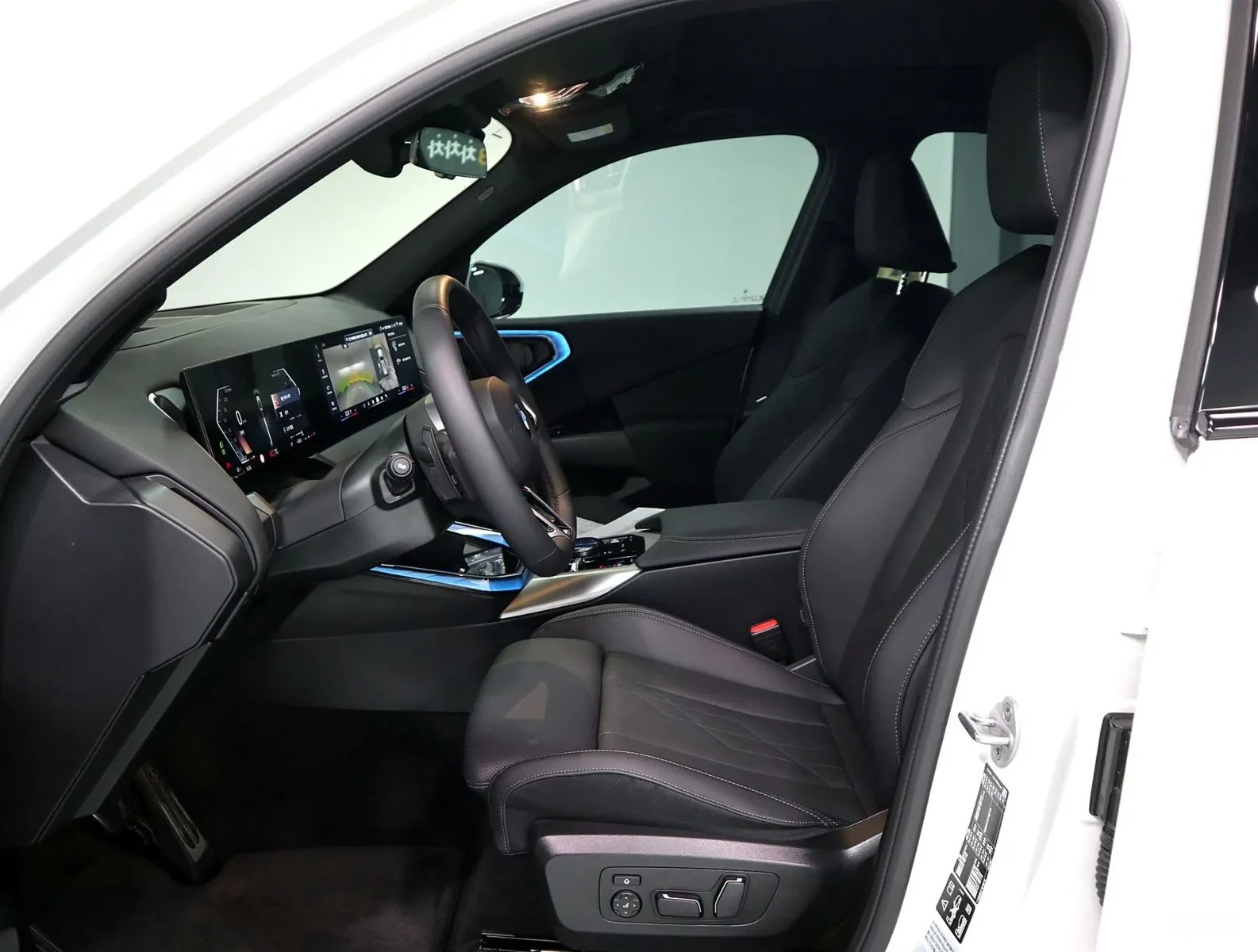 BMW X3 M-PACK* NOV* 20i* 14000KM!!!, снимка 10 - Автомобили и джипове - 55184085