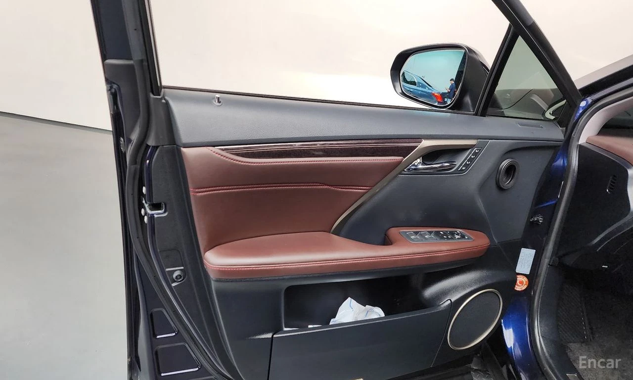 Lexus RX 450h ДИСТРОНИК * ОБДУХВАНЕ * HEAD-UP * PANO, снимка 14 - Автомобили и джипове - 55217087