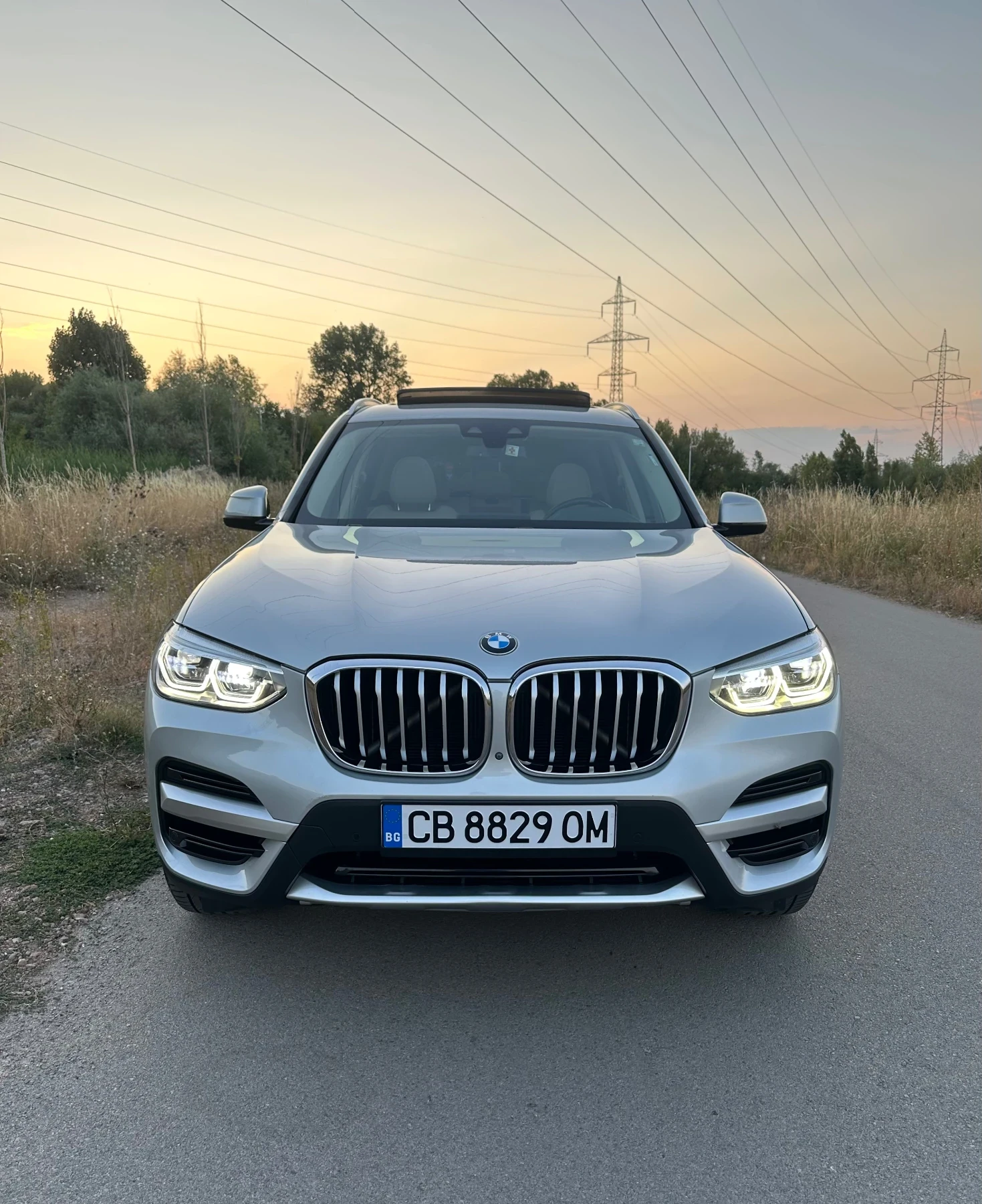 BMW X3 360/ПАНОРАМА/HUD/KEYLESS/МЪРТВА ТОЧКА/HIFI/ПОДГРЕВ