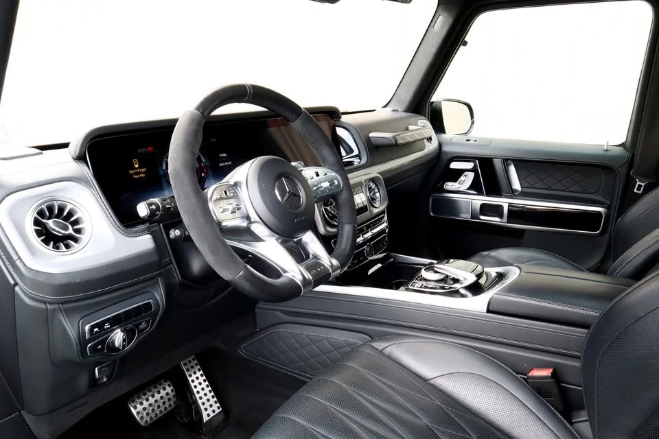 Mercedes-Benz G 63 AMG * ЧЕРЕН МАТ * МАСАЖИ * ДИСТРОНИК * BURMESTER, снимка 8 - Автомобили и джипове - 55473109