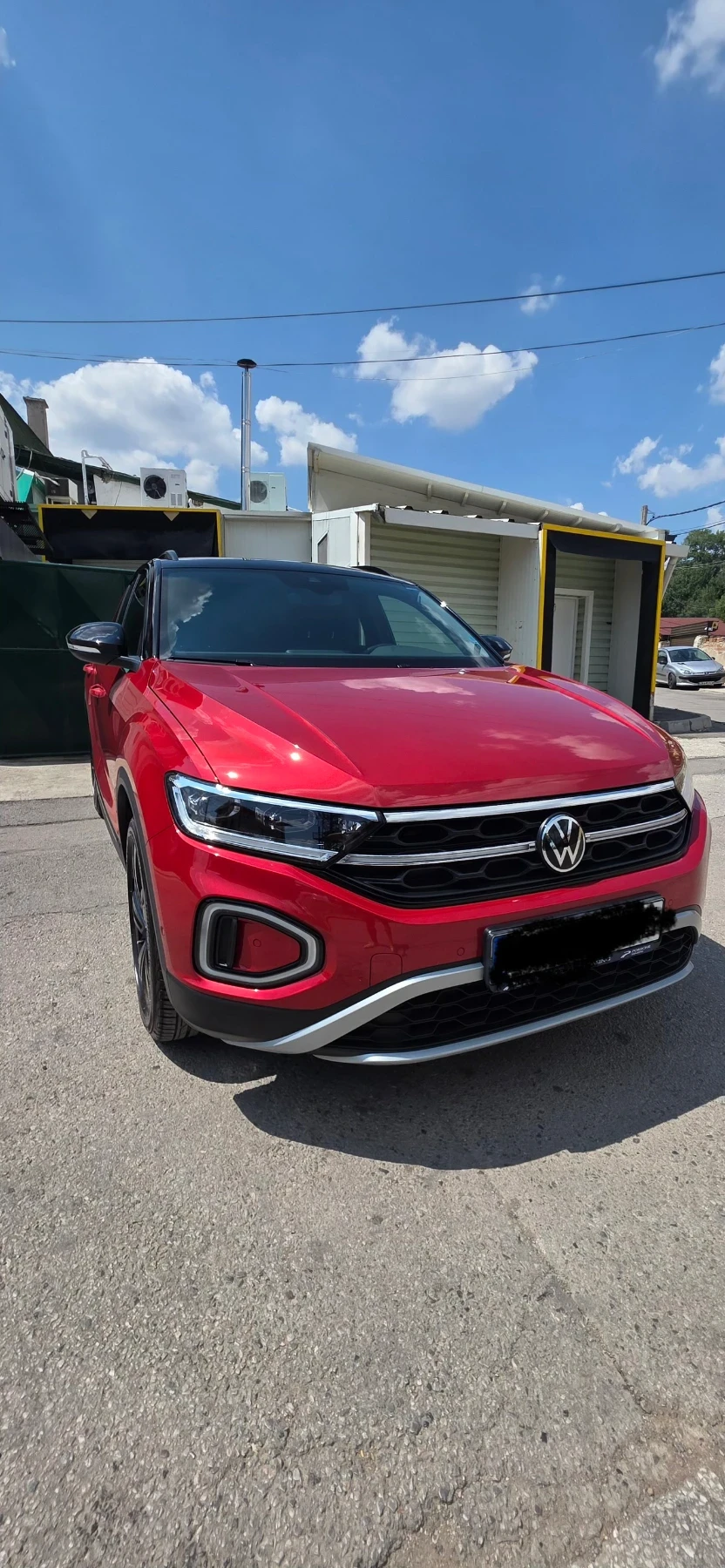 VW T-Roc, снимка 2 - Автомобили и джипове - 55616586
