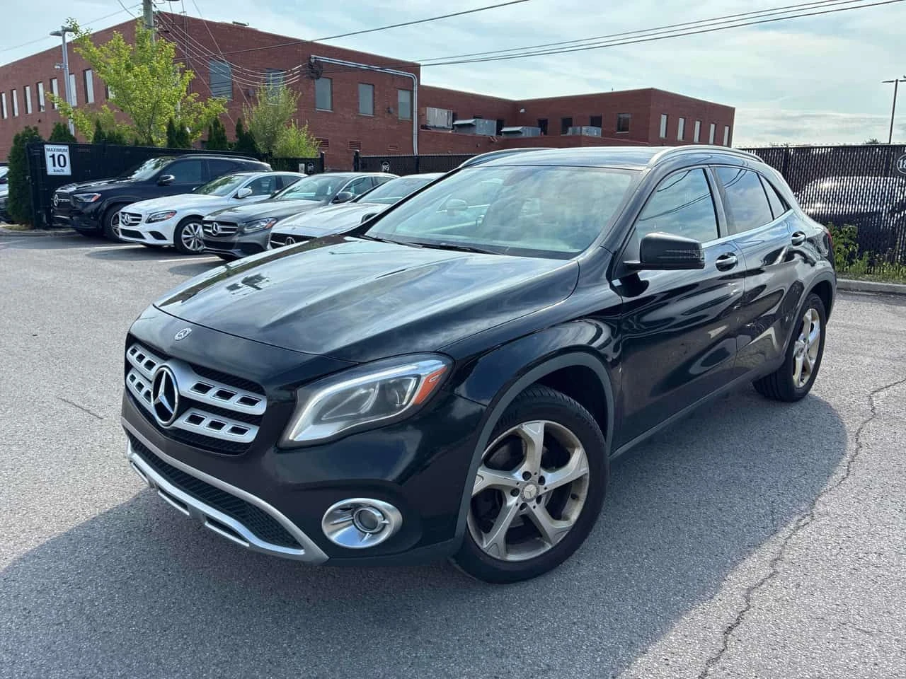 Mercedes-Benz GLA 250 4MATIC | ГЛАВНО ПРЕДСТАВИТЕЛСТВО НА MERCEDES