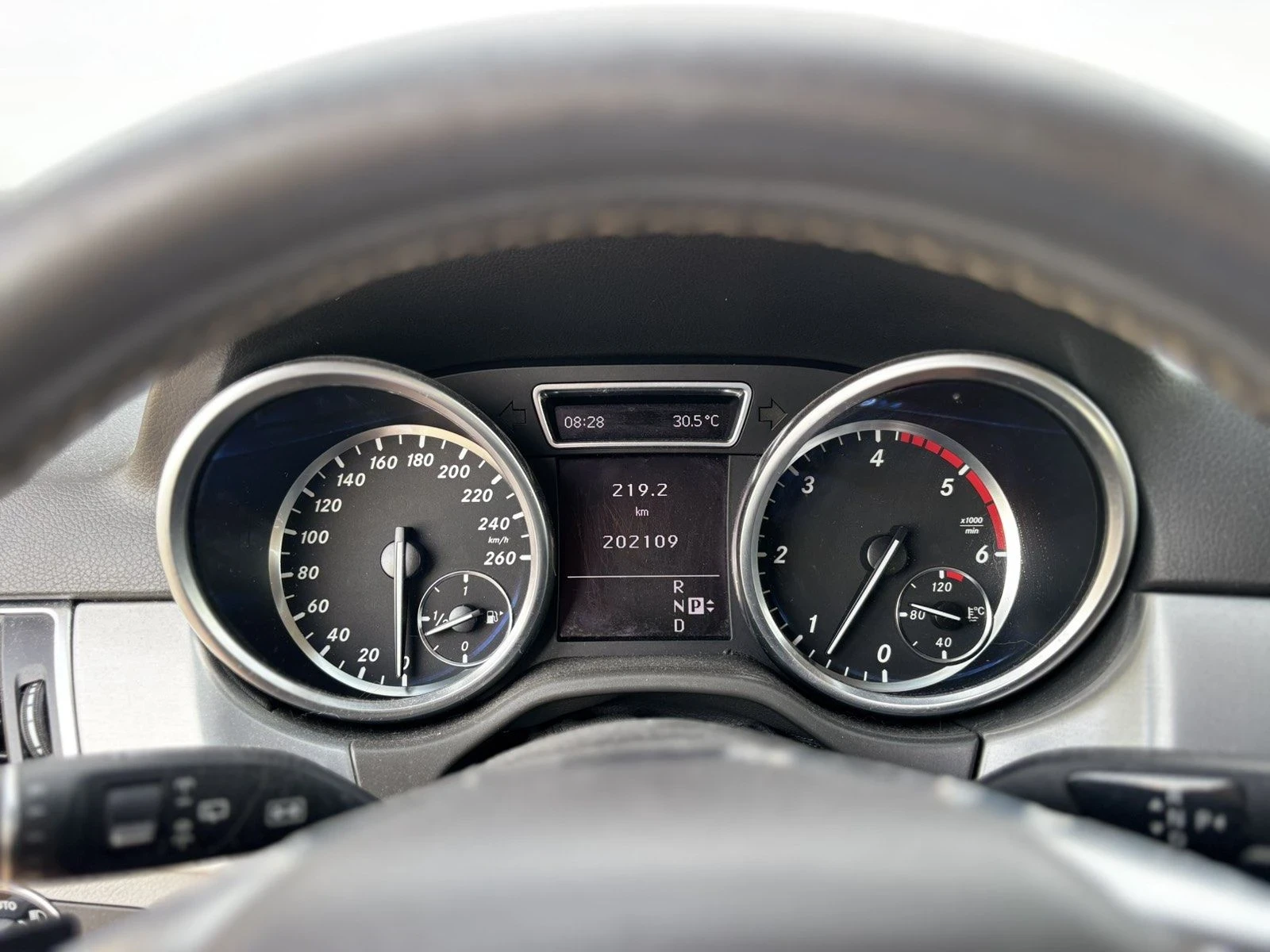 Mercedes-Benz ML 350, снимка 7 - Автомобили и джипове - 55828913