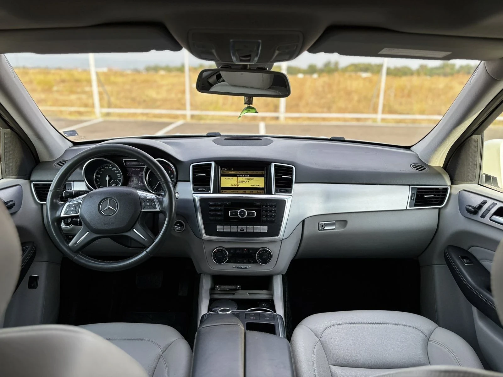 Mercedes-Benz ML 350, снимка 6 - Автомобили и джипове - 55828913