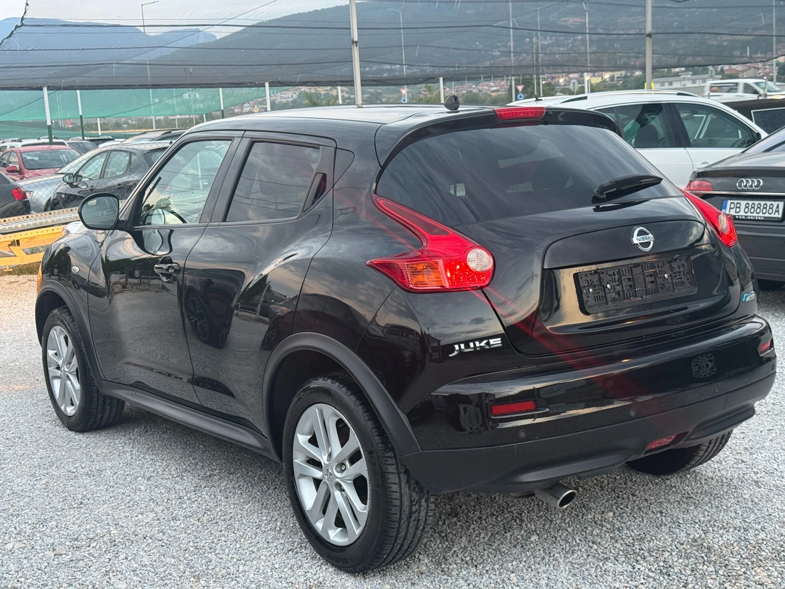 Nissan Juke 1.5 DCI 104000km-TOP, снимка 4 - Автомобили и джипове - 55925035