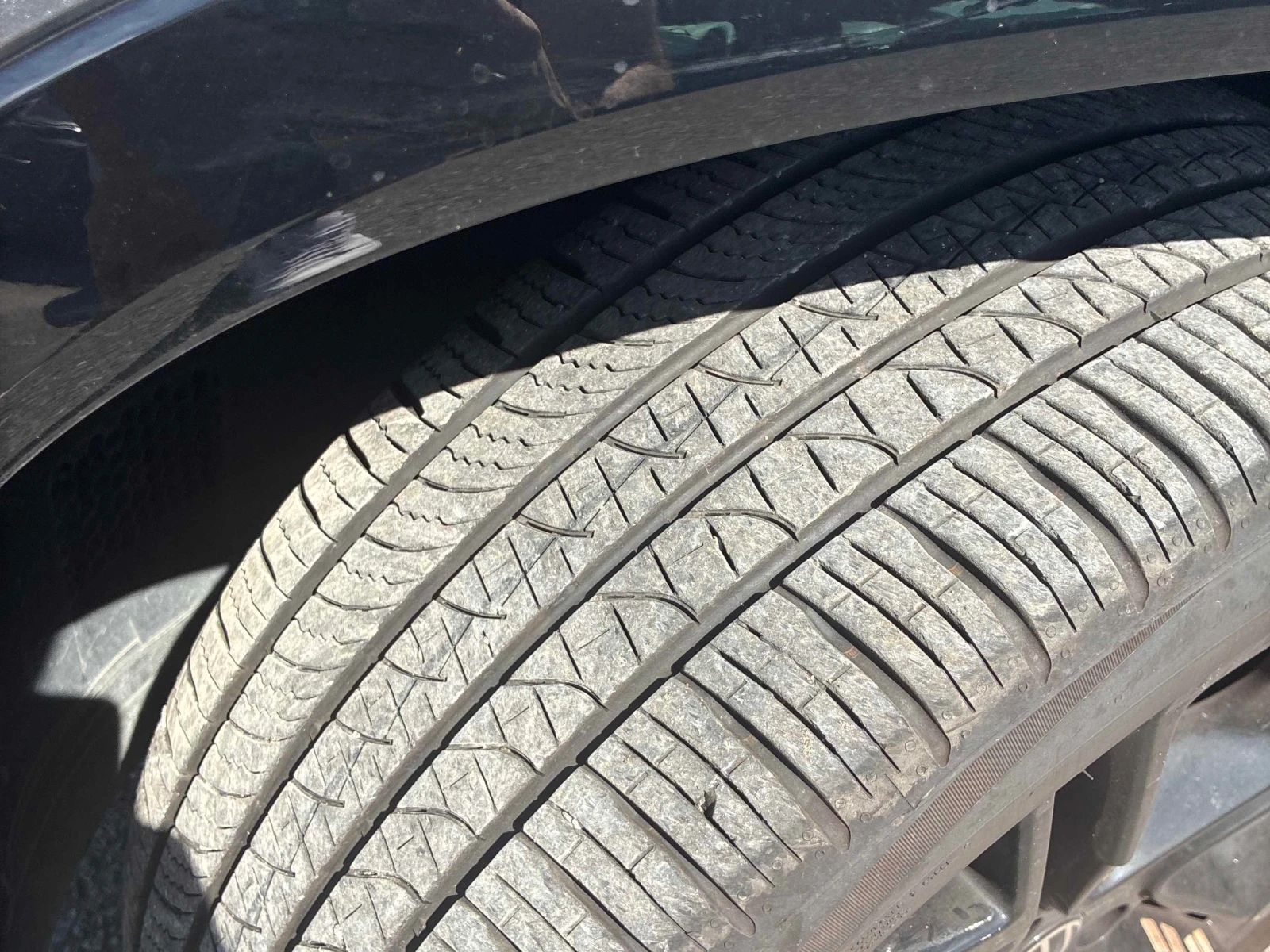 VW Tiguan * Comfortline R Line Black Edition* АВТОКРЕДИТ * , снимка 13 - Автомобили и джипове - 56030873