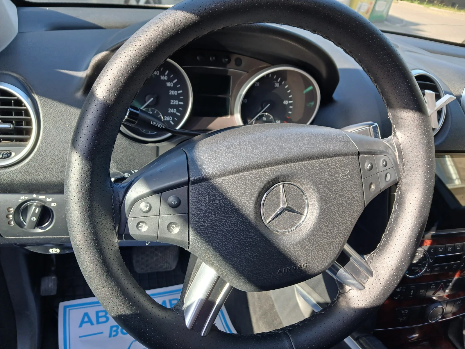 Mercedes-Benz ML, снимка 5 - Автомобили и джипове - 56208072