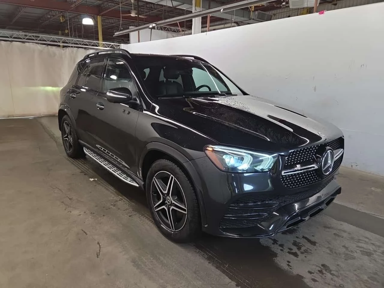Mercedes-Benz GLE 450 * KEYLESS * ПОДГРЕВ * ДВА КЛЮЧА , снимка 2 - Автомобили и джипове - 56331553