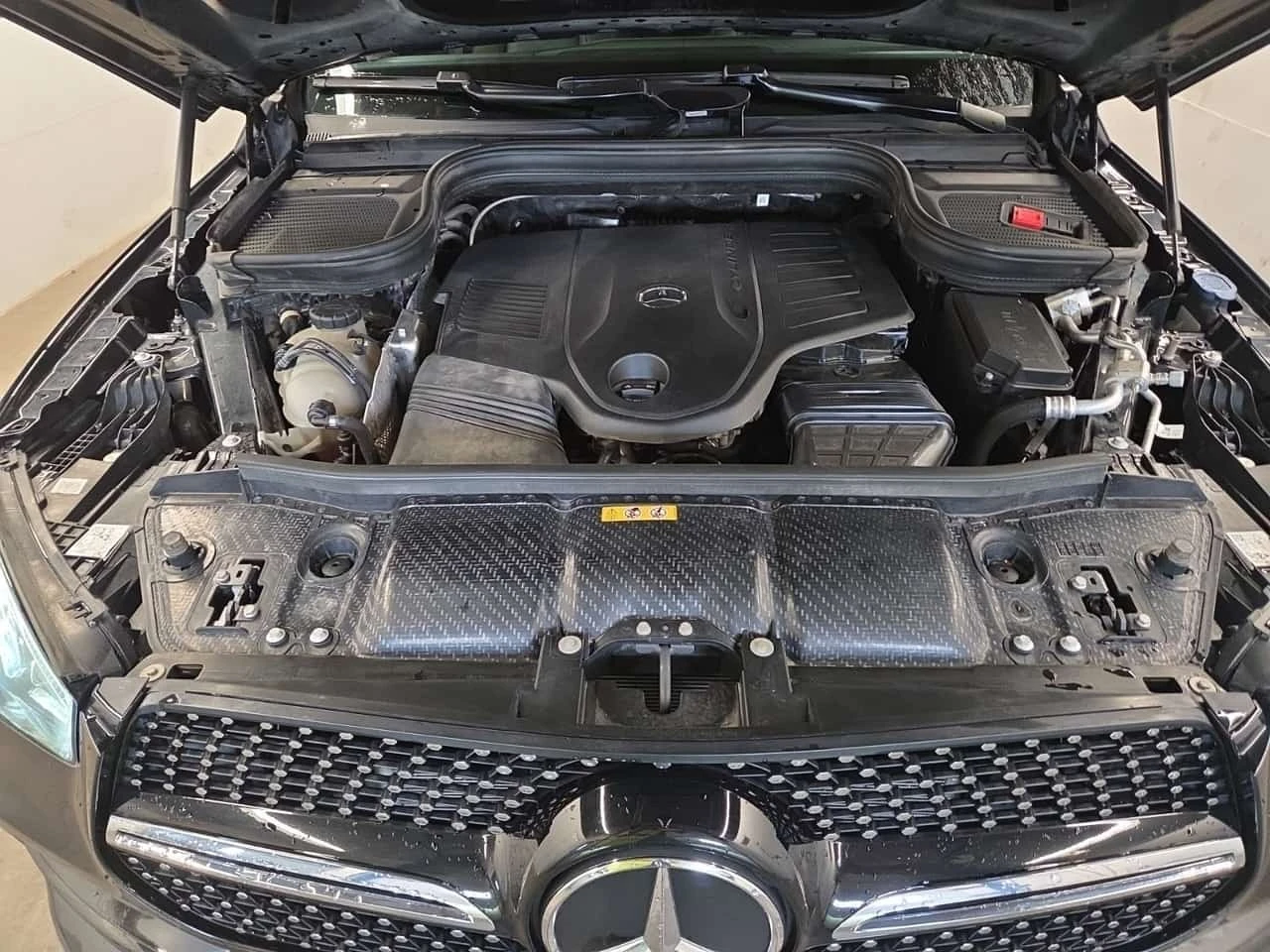 Mercedes-Benz GLE 450 * KEYLESS * ПОДГРЕВ * ДВА КЛЮЧА , снимка 16 - Автомобили и джипове - 56331553