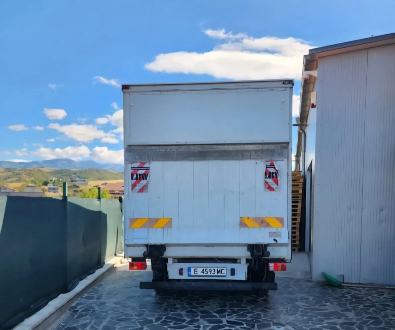 Mercedes-Benz 413, снимка 3 - Бусове и автобуси - 52375676