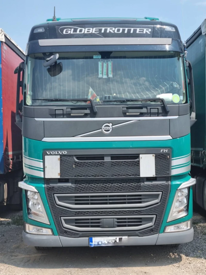 Volvo Fh, снимка 2 - Камиони - 48952308