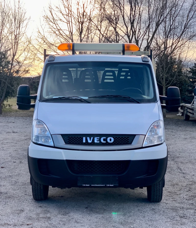 Iveco Daily 3.0* 7МЕСТА* 4.20М МАКСИ БАЗА* КЛИМА* ВСИЧКИ ЕКСТР, снимка 9 - Камиони - 48933615