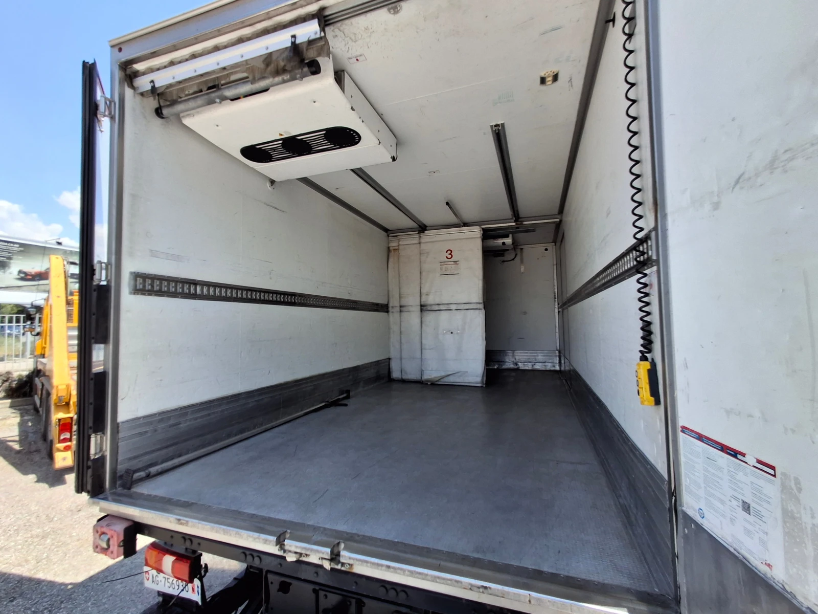 Mercedes-Benz Atego ХЛАДИЛЕН БИ-ТЕМПЕРАТУРЕН, снимка 14 - Камиони - 55100143