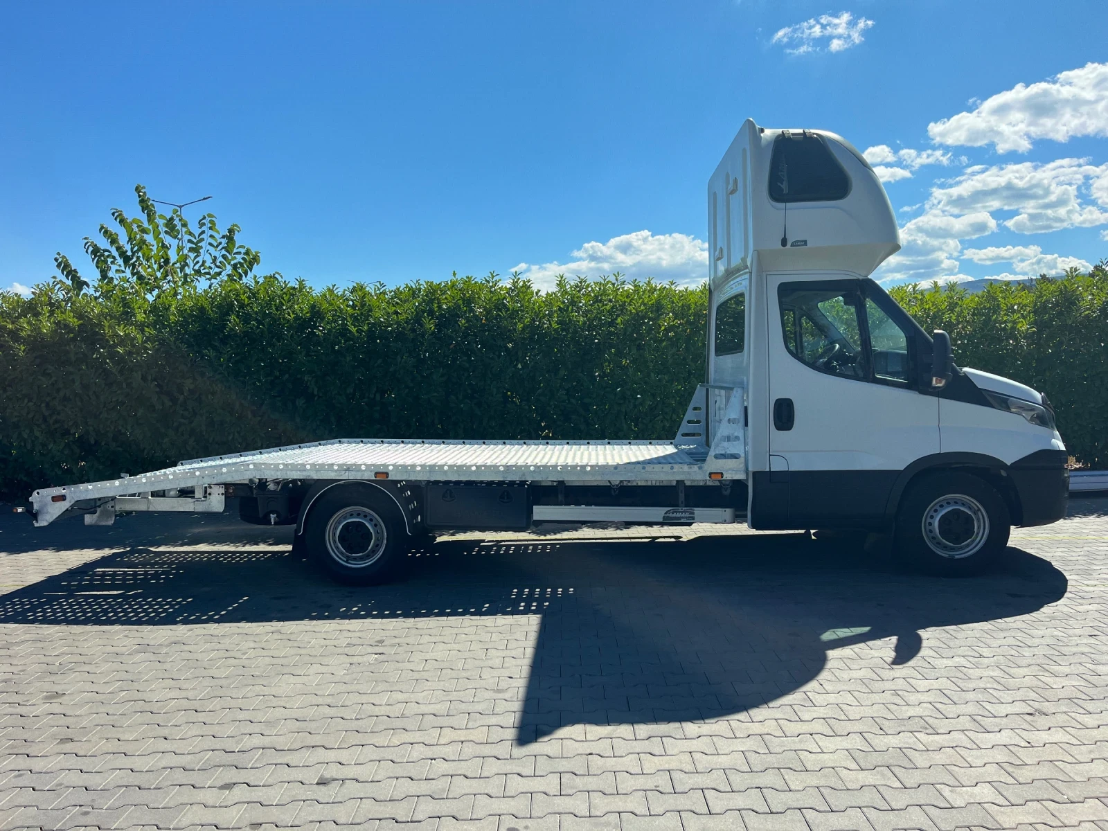Iveco Daily 35C180, снимка 6 - Камиони - 56221864