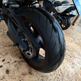 Yamaha YZF-R1, снимка 10