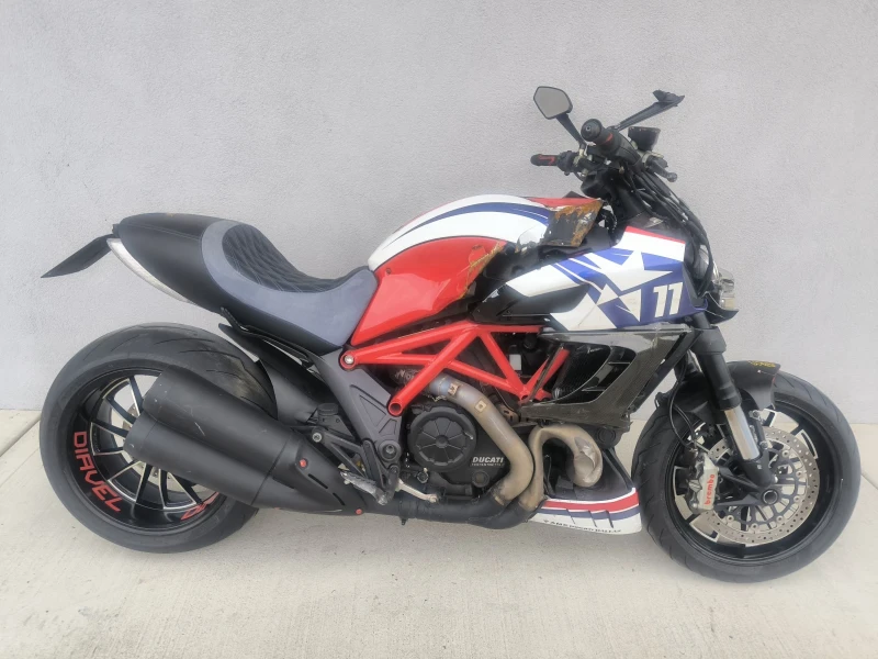Ducati Diavel 1200, 2012 година 
