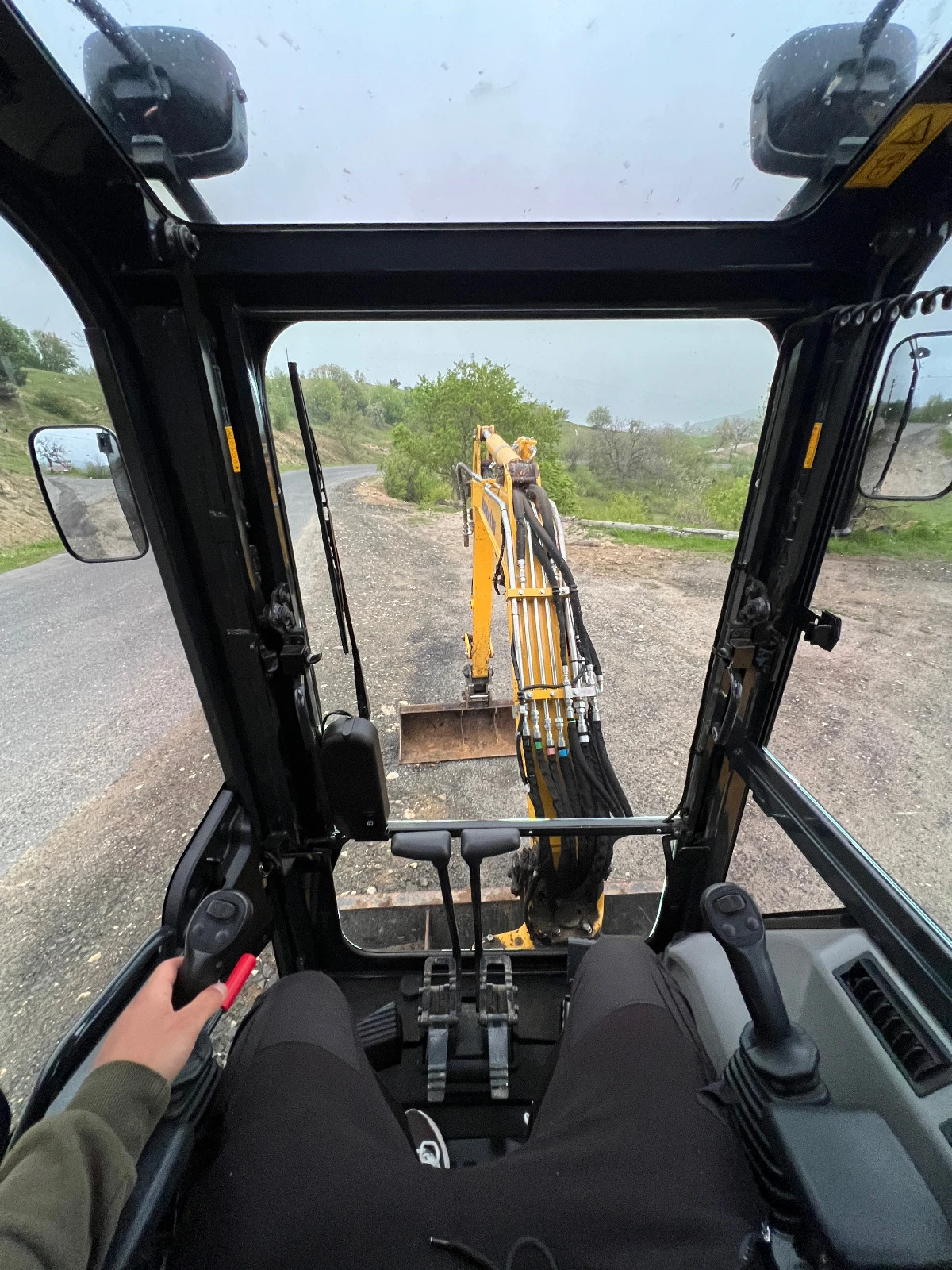 Багер Komatsu Pc26mr-5 - изображение 10