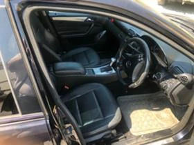 Mercedes-Benz C 320, снимка 6