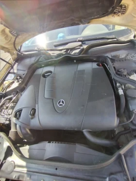 Mercedes-Benz E 200, снимка 8