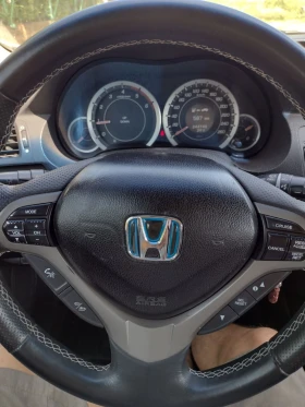 Honda Accord 2.2 i-DTEC , снимка 10