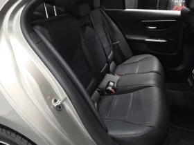 Mercedes-Benz C 200 4Matic Avantgarde, снимка 11