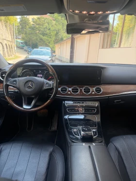 Mercedes-Benz E 400 4 Matic, снимка 10