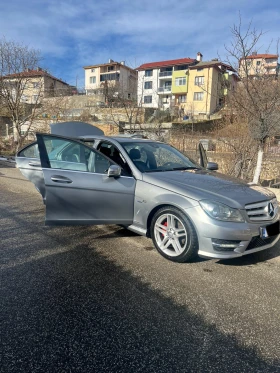 Mercedes-Benz C 180, снимка 3