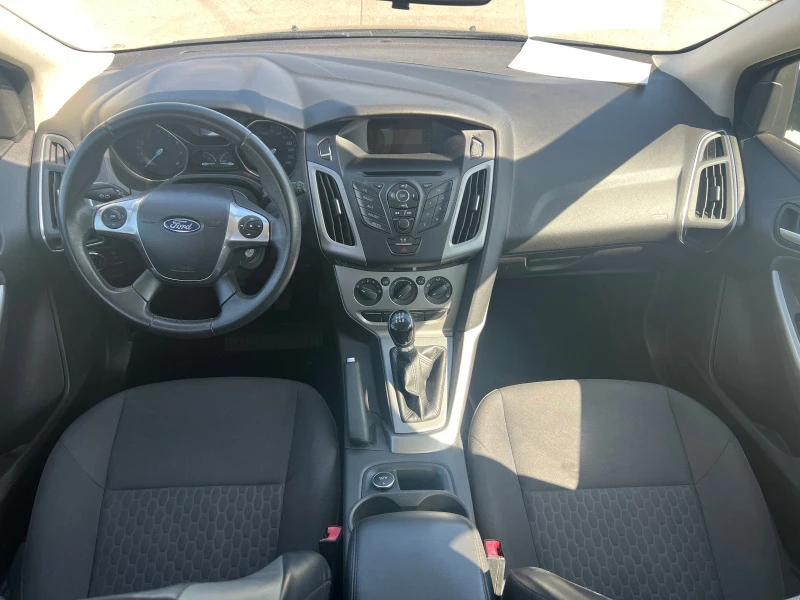 Ford Focus 1.0i E5B, снимка 8 - Автомобили и джипове - 30724763