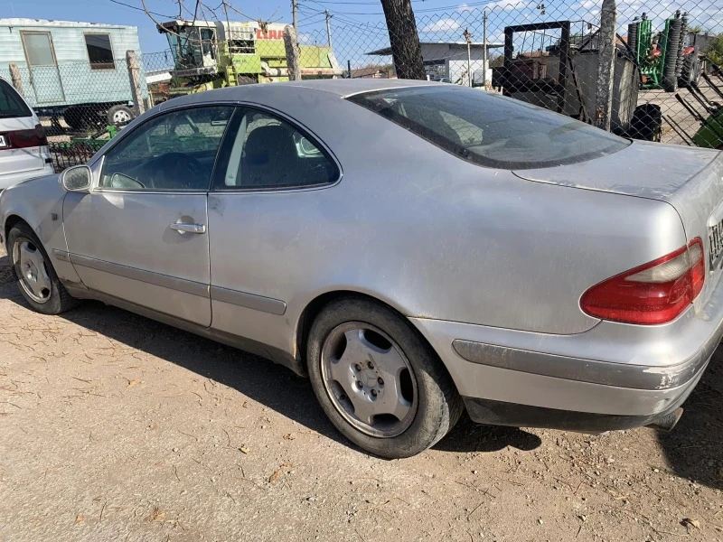 Mercedes-Benz CLK !НА ЧАСТИ!, снимка 2 - Автомобили и джипове - 49502008