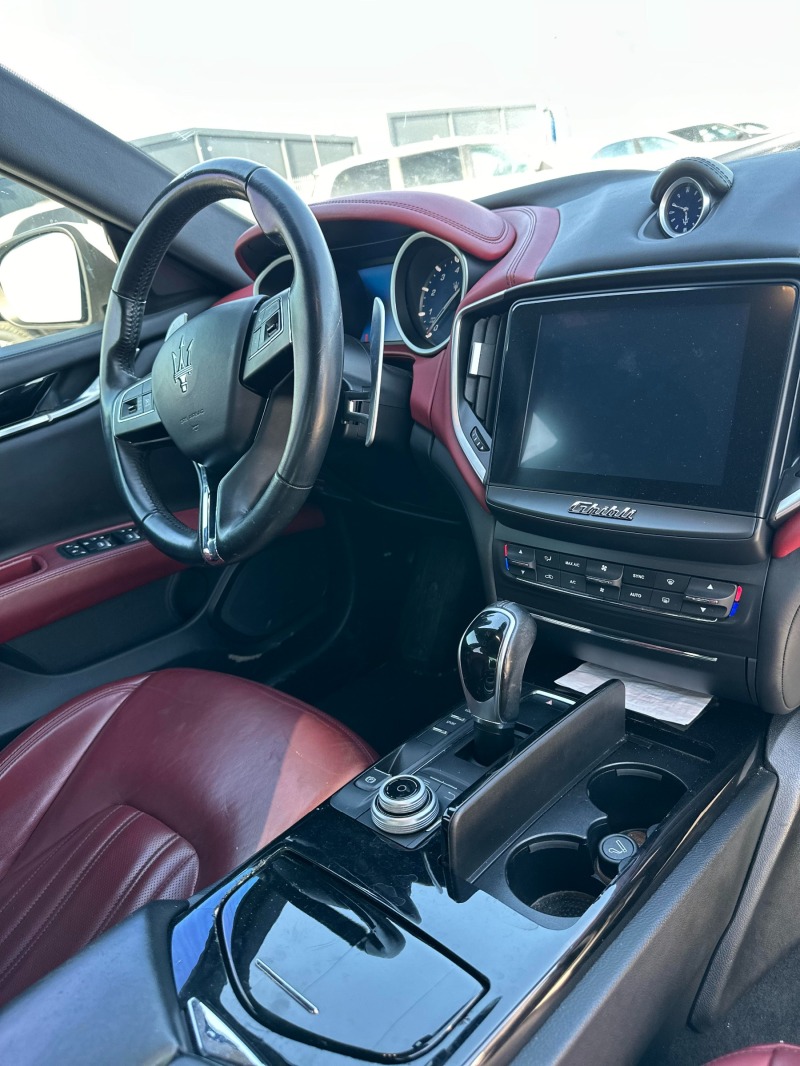 Maserati Ghibli sq4 gran lusso , снимка 8 - Автомобили и джипове - 45237590