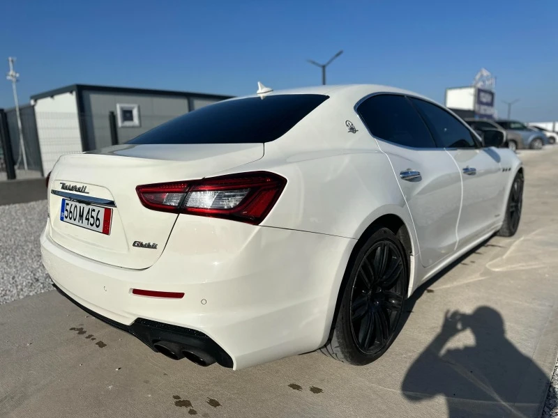 Maserati Ghibli sq4 gran lusso , снимка 6 - Автомобили и джипове - 46480589