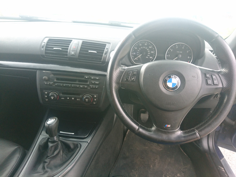 BMW 118 2.0i, снимка 7 - Автомобили и джипове - 45825536