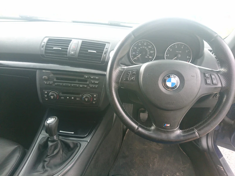 BMW 118 2.0i, снимка 7 - Автомобили и джипове - 49474375