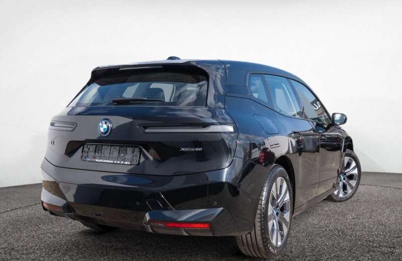 BMW iX 50, снимка 2 - Автомобили и джипове - 46439309