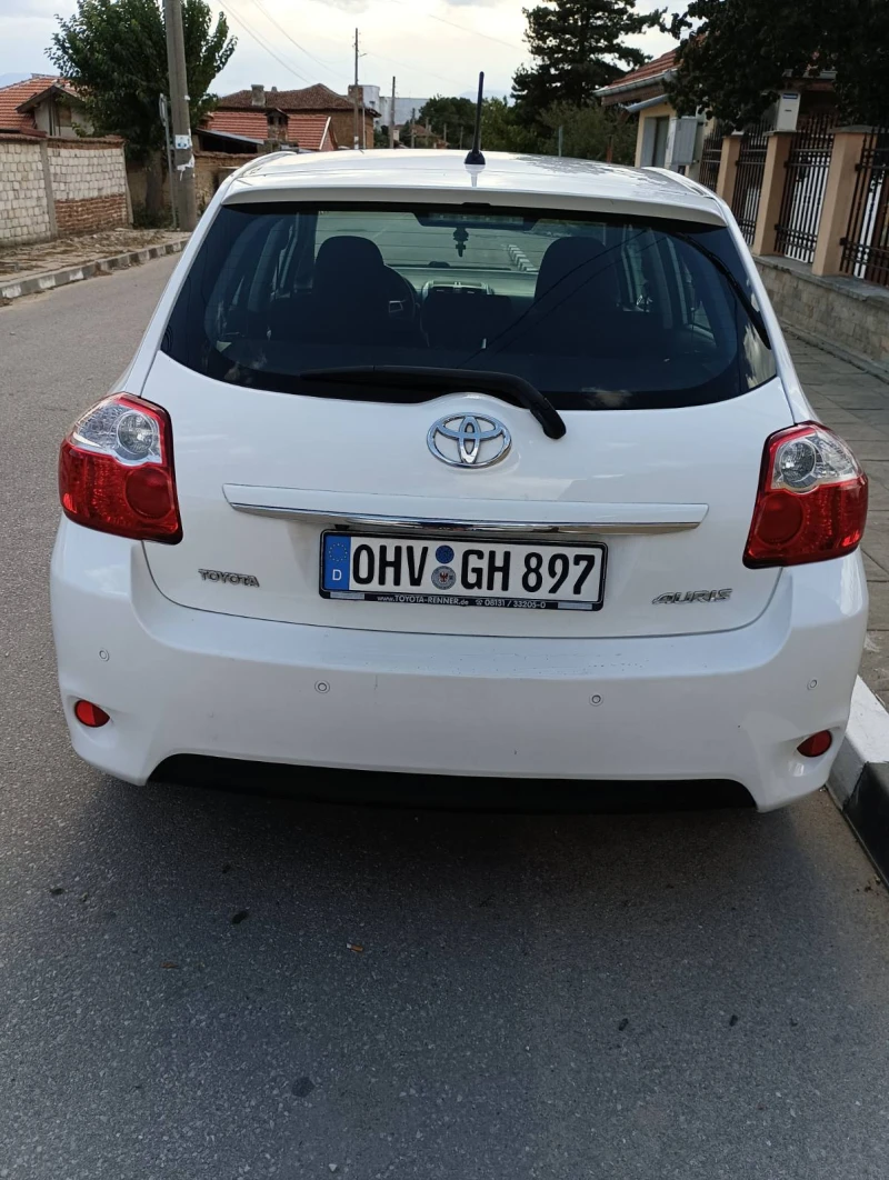 Toyota Auris, снимка 6 - Автомобили и джипове - 47269679