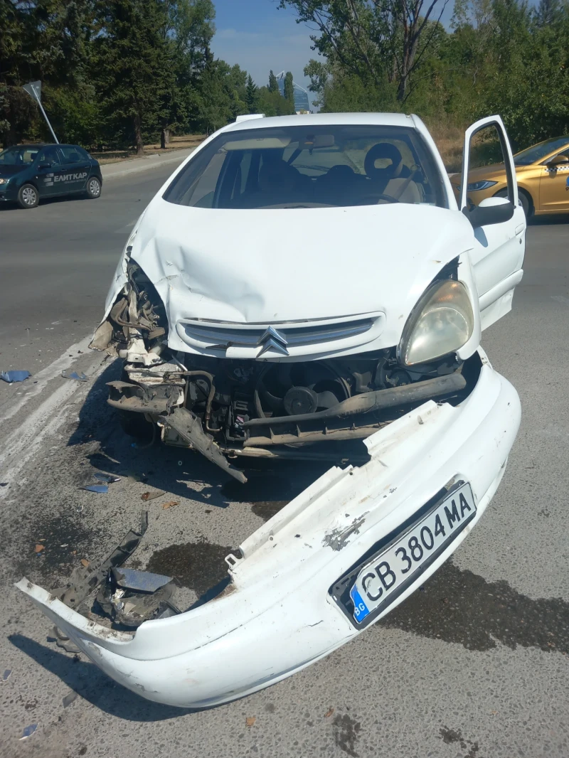 Citroen Xsara picasso, снимка 2 - Автомобили и джипове - 47676298