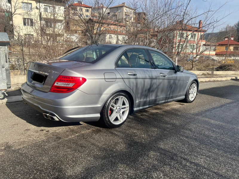 Mercedes-Benz C 180, снимка 4 - Автомобили и джипове - 48535446