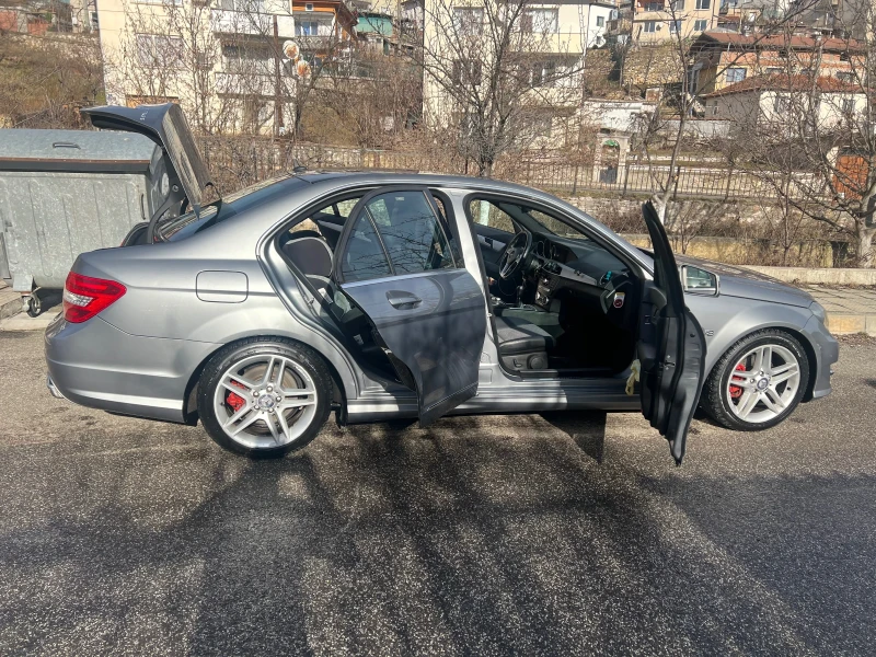 Mercedes-Benz C 180, снимка 6 - Автомобили и джипове - 48535446