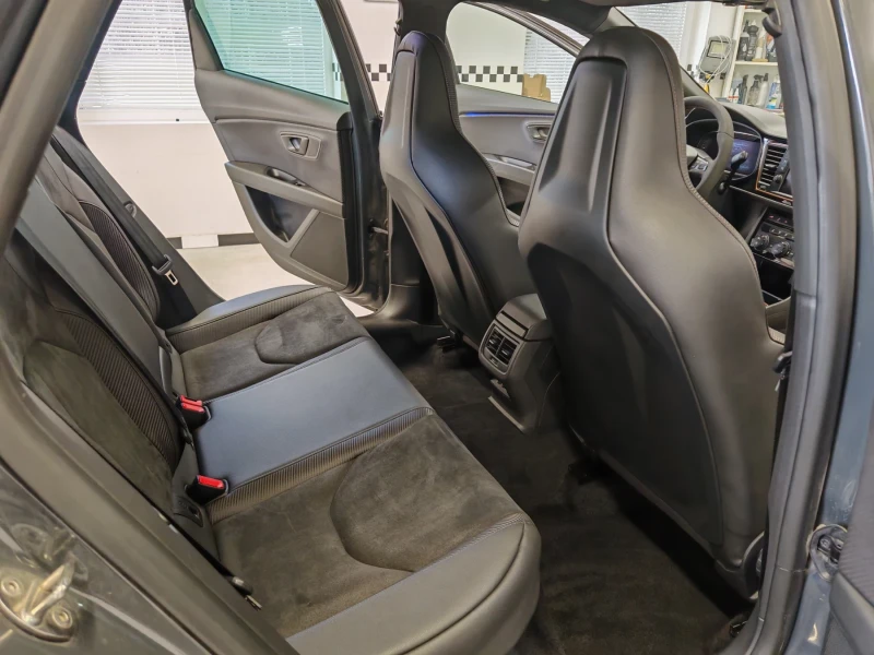 Seat Leon CUPRA R ST 4drive, снимка 8 - Автомобили и джипове - 51625035