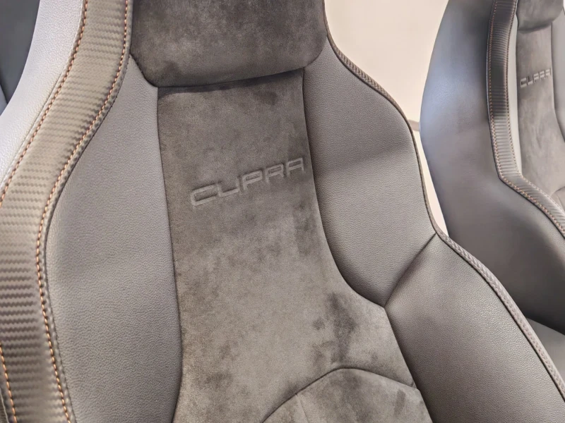 Seat Leon CUPRA R ST 4drive, снимка 10 - Автомобили и джипове - 51625035