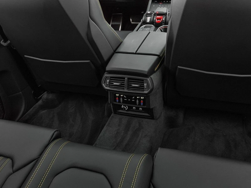 Lamborghini Urus SE PLUG-IN HYBRID CERAMIC B&O PANO ANIMA , снимка 17 - Автомобили и джипове - 51508941