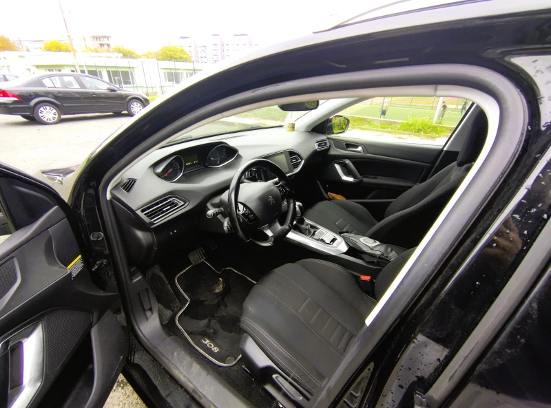 Peugeot 308 2.0 HDI, снимка 9 - Автомобили и джипове - 52597803