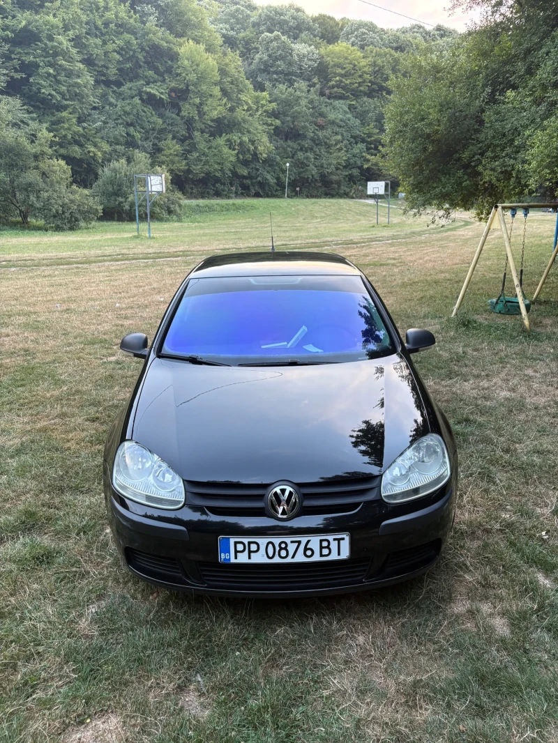 VW Golf 5 1.9tdi 90кс, снимка 2 - Автомобили и джипове - 52513780