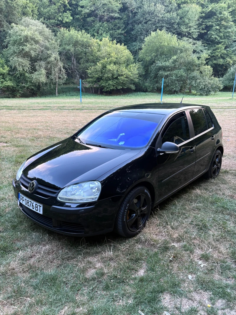 VW Golf 5 1.9tdi 90кс, снимка 3 - Автомобили и джипове - 52513780